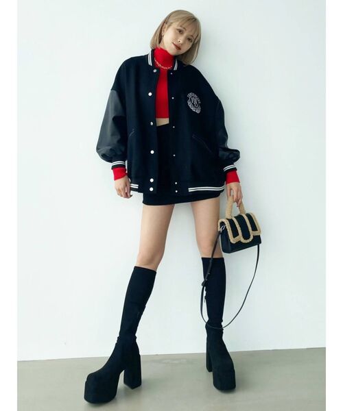 EMODA（エモダ）の「フェイクムートンフラップバッグ（ハンドバッグ・レディース・ブラック/ベージュ・FREE）」の4枚目の写真