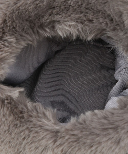 BAYFLOW（ベイフロー）の「エコファーワンハンドルバッグ（ハンドバッグ・レディース・グレー/ベージュ/グリーン・FREE）」の16枚目の写真