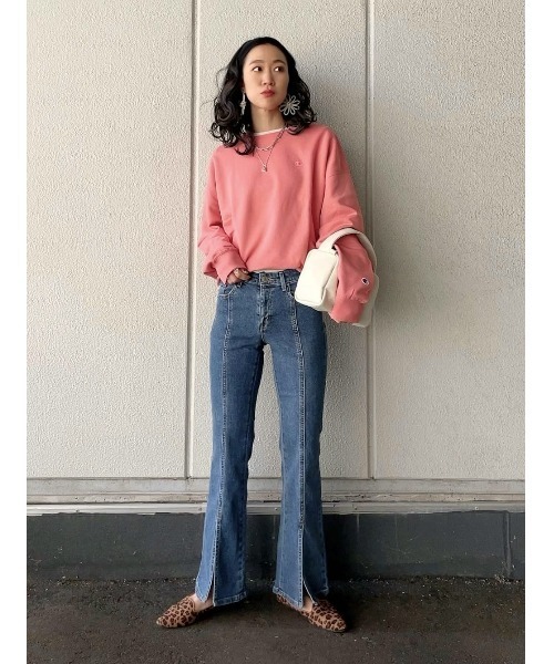 Champion(チャンピオン)の「【Champion】無地クルースウェット(スウェット・レディース・ブラック/オフホワイト/グリーン/ロイヤルブルー/オレンジ/レッド/ピンク/ホワイト/ブルー・M/L)」の19枚目の写真
