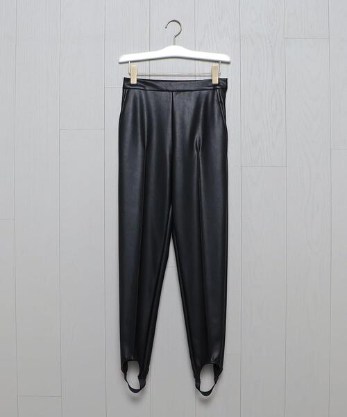 H　BEAUTY&YOUTH UNITED ARROWS（エイチビューティーアンドユースユナイテッドアローズ）の「＜H＞FAKE LEATHER TRENKA/パンツ（その他パンツ・レディース・ブラック・S/M）」の4枚目の写真