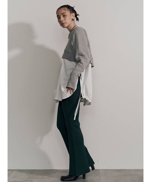 UN3D.(アンスリード)の「リブフレアニットパンツ(その他パンツ・レディース・ブラック/パープル/グリーン・38/36)」の16枚目の写真