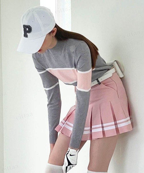 Dalfwin（ダールフィン）の「2022 AW 秋冬 韓国GOLF アシンメトリー配色ハイネックニット ゴルフウェア スポーツウェア（ニット/セーター・レディース・グレー/ブラック・FREE）」の5枚目の写真