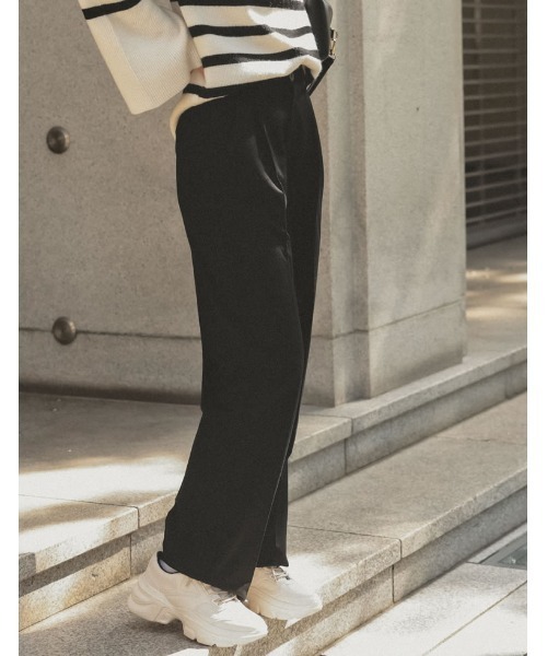 潤って暖かい裏微起毛リサイクルツータックワイドパンツ