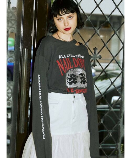 jouetie(ジュエティ)の「ダメージグランジロンT(Tシャツ/カットソー・レディース・ブルー/オフホワイト/ブラック・MEDIUM)」の4枚目の写真