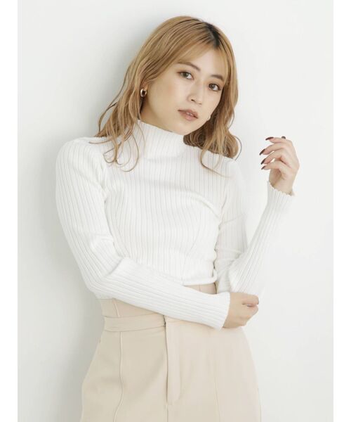 MURUA(ムルーア)の「ワイドリブタイトニット(ニット/セーター・レディース・アイボリー/ブラック/グリーン/ブルー・FREE)」の8枚目の写真