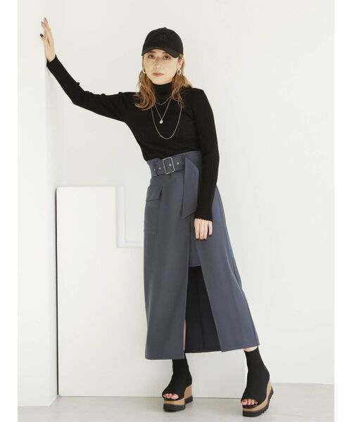 MURUA(ムルーア)の「ワイドリブタイトニット(ニット/セーター・レディース・アイボリー/ブラック/グリーン/ブルー・FREE)」の13枚目の写真