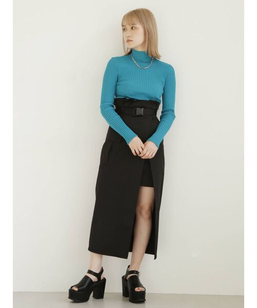 MURUA(ムルーア)の「ワイドリブタイトニット(ニット/セーター・レディース・アイボリー/ブラック/グリーン/ブルー・FREE)」の21枚目の写真