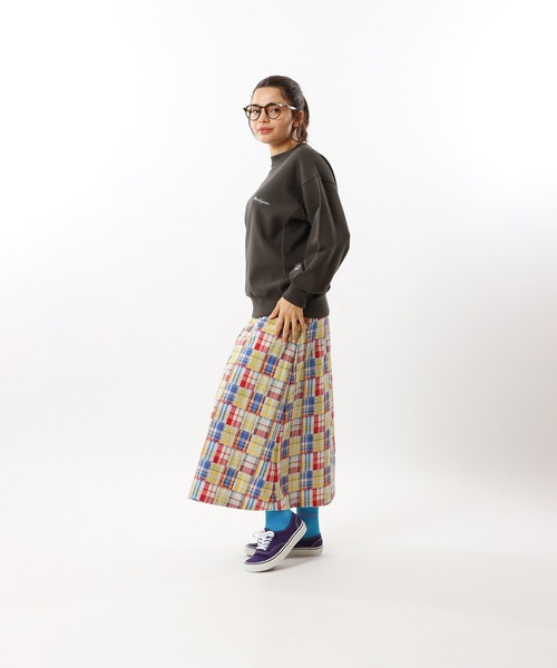 Champion(チャンピオン)の「【Champion/チャンピオン】レディース リバースウィーブ(R) クルーネックスウェットシャツ(スウェット・レディース・グレー/オートミール/ライトホワイト/グレイッシュブルー/ブラック系その他・MEDIUM/LARGE)」の12枚目の写真