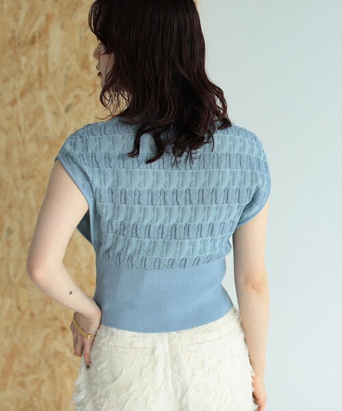 Ray BEAMS（レイビームス）の「RBS / フクレ ジャカード ノースリーブ（ニット/セーター・レディース・ライトブルー/ベージュ・ONE SIZE）」の16枚目の写真