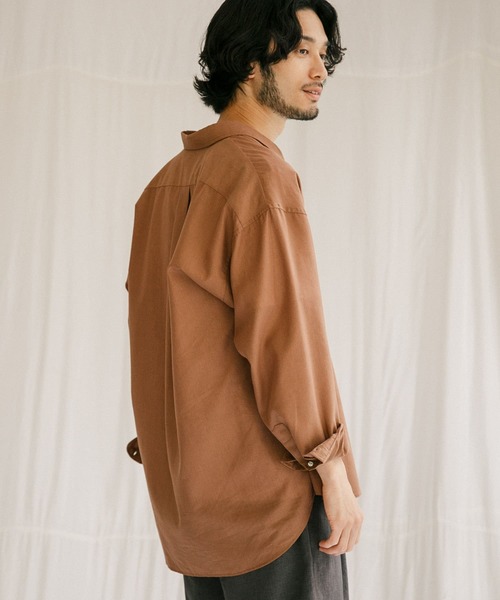 URBAN RESEARCH（アーバンリサーチ）の「Albiniリネンオーバーシャツ（シャツ/ブラウス・メンズ・ホワイト/オレンジ/ベージュ系その他/ブルー系その他・SMALL/MEDIUM/LARGE）」の17枚目の写真