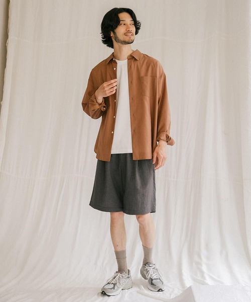 URBAN RESEARCH（アーバンリサーチ）の「Albiniリネンオーバーシャツ（シャツ/ブラウス・メンズ・ホワイト/オレンジ/ベージュ系その他/ブルー系その他・SMALL/MEDIUM/LARGE）」の19枚目の写真