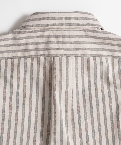 MUHET（ミュエータ）の「アソートレギュラーカラーシャツ（シャツ/ブラウス・レディース・その他/オフホワイト/イエロー/グリーン系その他・LARGE/MEDIUM/SMALL）」の15枚目の写真