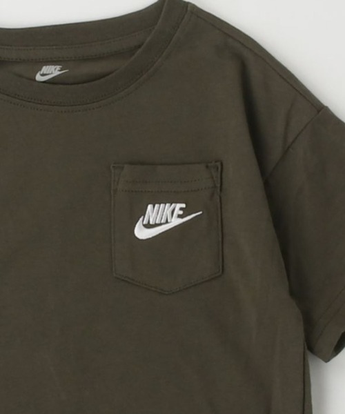NIKE(ナイキ)の「NIKE/ナイキ キッズ Tシャツ 86K663-F84(Tシャツ/カットソー・キッズ・カーキ・115/120/105/110)」の3枚目の写真