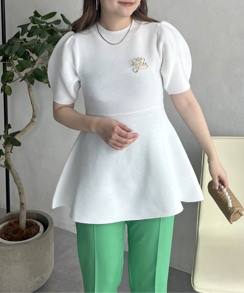 prose verse（プロズヴェール）の「パフスリーブペプラムニット（ニット/セーター・レディース・ブラック/オフホワイト・ﾌﾘ-）」の6枚目の写真