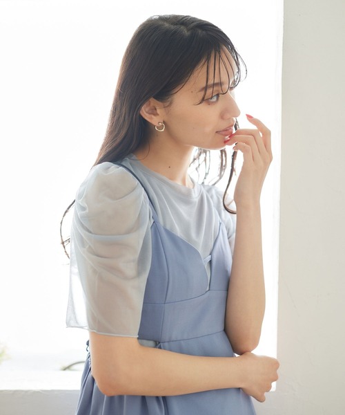 mysty woman（ミスティウーマン）の「ラメシアーギャザースリーブプルオーバー　905310（Tシャツ/カットソー・レディース・ブラック/オフホワイト/グレイッシュブルー・FREE）」の3枚目の写真