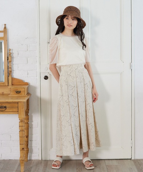 mysty woman（ミスティウーマン）の「ラメシアーギャザースリーブプルオーバー　905310（Tシャツ/カットソー・レディース・ブラック/オフホワイト/グレイッシュブルー・FREE）」の4枚目の写真