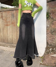 DAY CLOSET（デイ クローゼット）の「[大きいサイズあり/ロング丈] 旬のY2Kスタイルに。切りっぱなしフリンジストレッチデニムマーメイドスカート レディース（デニムスカート）」