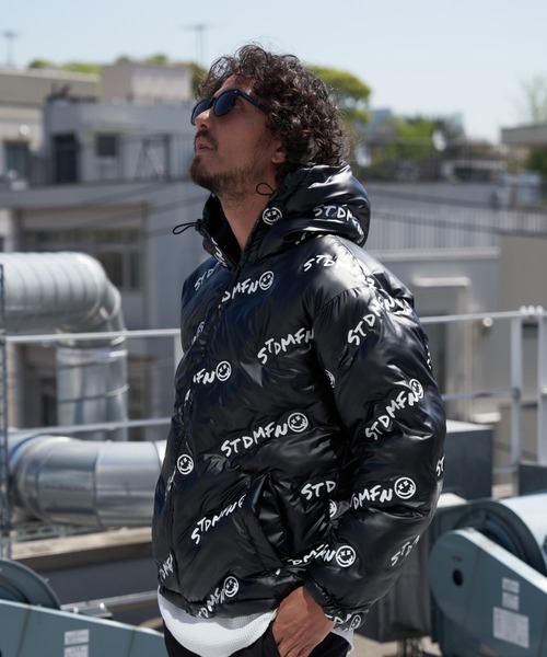 STUD MUFFIN（スタッドマフィン）の「STUD MUFFIN/スタッドマフィン/バイアスロゴ ナイロンボンディングパフィージャケット（その他アウター・メンズ・ブラック・2/3/4）」の16枚目の写真