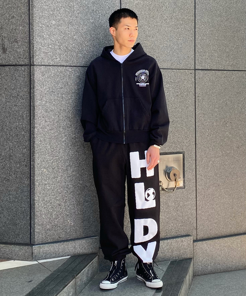 PULP/417EDIFICE(パルプフォーワンセブンエディフィス)の「【HOLIDAY / ホリデー】SHOOTING STARS ZIP HOODIE(パーカー・メンズ・ブラック・SMALL/MEDIUM/LARGE)」の17枚目の写真