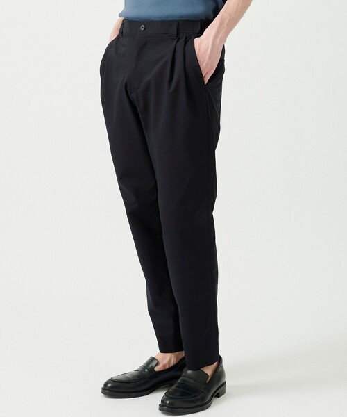 UNITED TOKYO（ユナイテッドトウキョウ）の「Dry mesh ストレッチアンクルスラックス（スラックス・メンズ・ブラック/その他3/ライトベージュ/その他4/ダークグレー・3/1/2）」の4枚目の写真