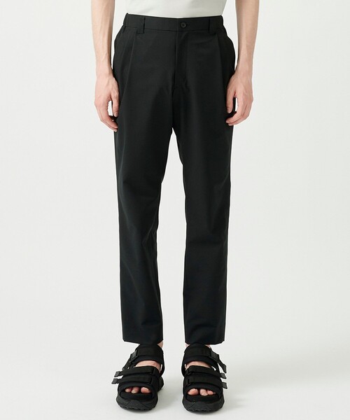 UNITED TOKYO（ユナイテッドトウキョウ）の「Dry mesh ストレッチアンクルスラックス（スラックス・メンズ・ブラック/その他3/ライトベージュ/その他4/ダークグレー・3/1/2）」の6枚目の写真