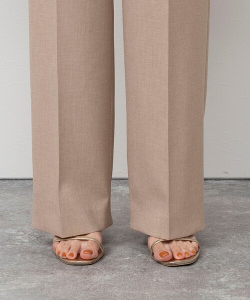 NOLLEY’S（ノーリーズ）の「《セットアップ対応》ウォッシャブル麻調タックワイドパンツ（その他パンツ・レディース・キナリ/ベージュ/ネイビー・38/36）」の8枚目の写真