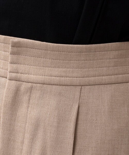 NOLLEY’S（ノーリーズ）の「《セットアップ対応》ウォッシャブル麻調タックワイドパンツ（その他パンツ・レディース・キナリ/ベージュ/ネイビー・38/36）」の7枚目の写真