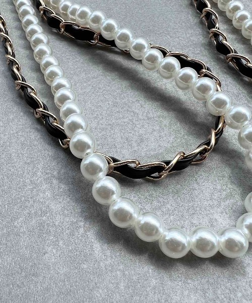 PICCIN（ピッチン）の「パールｘレザーチェーンスマホショルダーストラップ（スマホグッズ・レディース・ホワイト・FREE）」の11枚目の写真