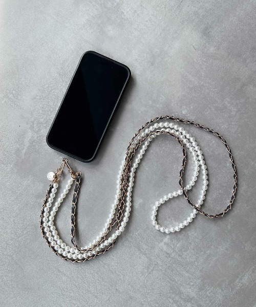 PICCIN（ピッチン）の「パールｘレザーチェーンスマホショルダーストラップ（スマホグッズ・レディース・ホワイト・FREE）」の3枚目の写真