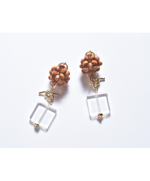 tone(トーン)の「【Astyle】tubutubuクリア樹脂ピアス(MA)(ピアス(両耳用)・レディース・ブラウン系その他・FREE)」の1枚目の写真