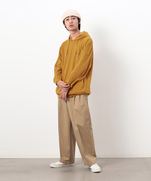 Purple&Yellow(パープルアンドイエロー)の「TRダンボールニット スリーブエンボス パーカ(パーカー・メンズ・マスタード/ブラック/カーキ/マルチ・SMALL/MEDIUM/LARGE/X-LARGE)」の16枚目の写真