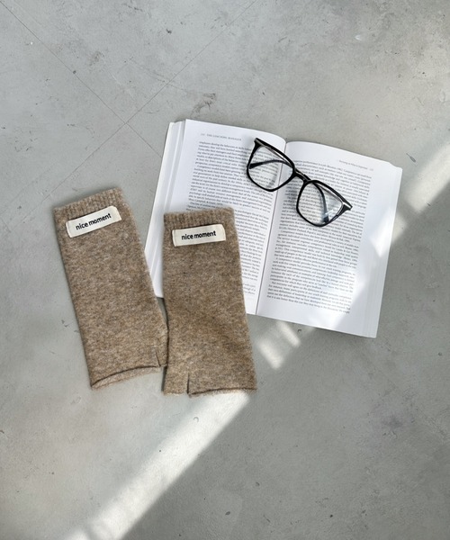 CLEA（クレア）の「メランジニットアームウォーマー（アームカバー・レディース・ブラック/ライトブルー/グリーン/モカ・FREE）」の11枚目の写真