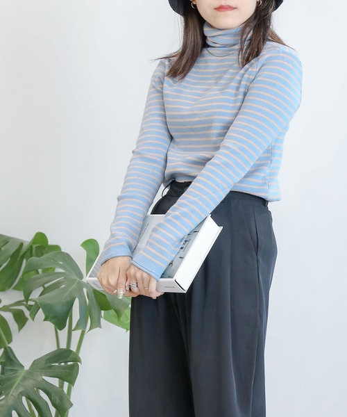 aimoha（アイモハ）の「ハイネック　ボーダーニットトップス（ニット/セーター・レディース・ブラック系その他/ブルー系その他/ブラック系その他2/ブルー系その他2/キャメル/ホワイト系その他・MEDIUM/X-LARGE/LARGE）」の5枚目の写真