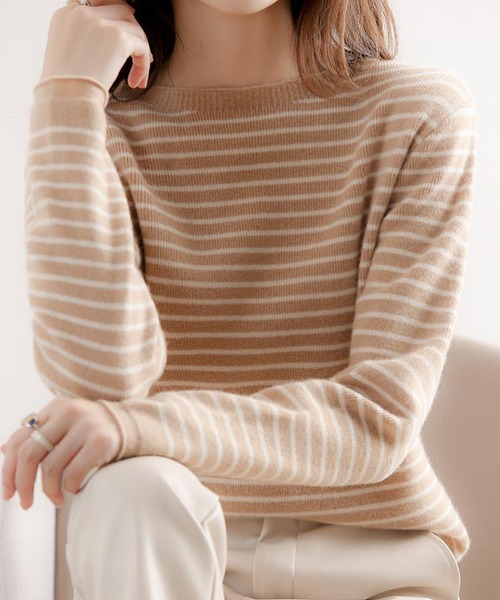 aimoha（アイモハ）の「ハイネック　ボーダーニットトップス（ニット/セーター・レディース・ブラック系その他/ブルー系その他/ブラック系その他2/ブルー系その他2/キャメル/ホワイト系その他・MEDIUM/X-LARGE/LARGE）」の15枚目の写真