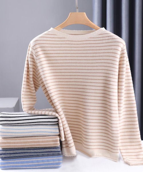 aimoha（アイモハ）の「ハイネック　ボーダーニットトップス（ニット/セーター・レディース・ブラック系その他/ブルー系その他/ブラック系その他2/ブルー系その他2/キャメル/ホワイト系その他・MEDIUM/X-LARGE/LARGE）」の16枚目の写真