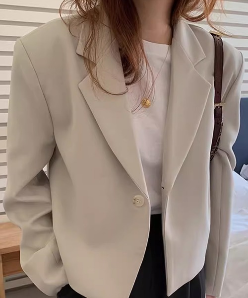 AO2(アオズ)の「Tailored jacket / ショート丈 テーラードジャケット(テーラードジャケット・レディース・アイボリー/ブラック・FREE)」の1枚目の写真