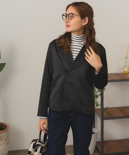 AO2(アオズ)の「Tailored jacket / ショート丈 テーラードジャケット(テーラードジャケット・レディース・アイボリー/ブラック・FREE)」の16枚目の写真