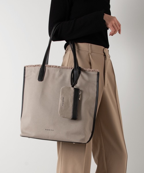 MONICA（モニカ）の「A4フリンジキャンバストート（トートバッグ・レディース・ブラック/ブラック系その他/グレイッシュベージュ/キャメル・FREE）」の3枚目の写真