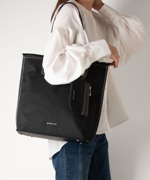 MONICA（モニカ）の「A4フリンジキャンバストート（トートバッグ・レディース・ブラック/ブラック系その他/グレイッシュベージュ/キャメル・FREE）」の2枚目の写真
