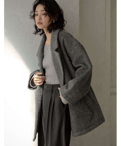 Re:EDIT（リエディ）の「[低身長サイズ有]フェイクウールシャギーダブルテーラードジャケット（テーラードジャケット・レディース・ブラック/アイボリー/チャコールグレー/グレイッシュベージュ・LARGE/SHORT/MEDIUM）」の16枚目の写真