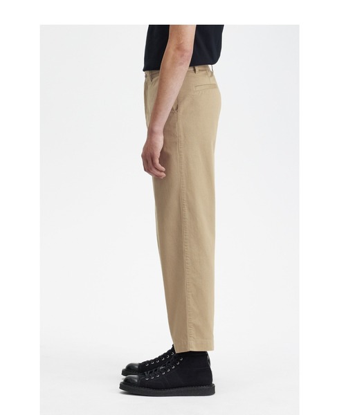FRED PERRY（フレッドペリー）の「Straight Leg Twill Trouser（チノパンツ・メンズ・グリーン/ネイビー/ベージュ/ブラック・30/32/28）」の20枚目の写真