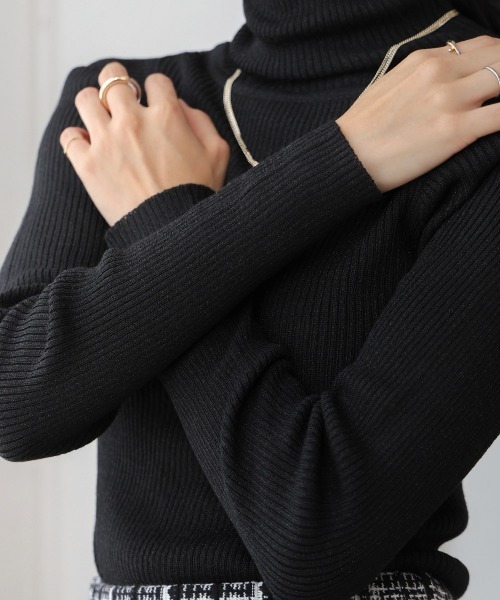 Bou Jeloud（ブージュルード）の「毛混ラメタートルネックプルオーバー（ニット/セーター・レディース・ネイビー/グレー/ブラック・FREE）」の6枚目の写真