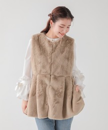 【美品】Fitmore フィットモア　ペプラムファーベスト　モカ ZOZO限定商品】ペプラムエコファージレ【宅配便】 | Fit more