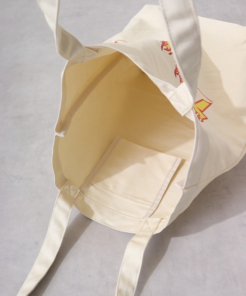 THRASHER(スラッシャー)の「THRASHER FLAME PRINT TOTE(トートバッグ・メンズ・アイボリー/ブラック・FREE)」の8枚目の写真
