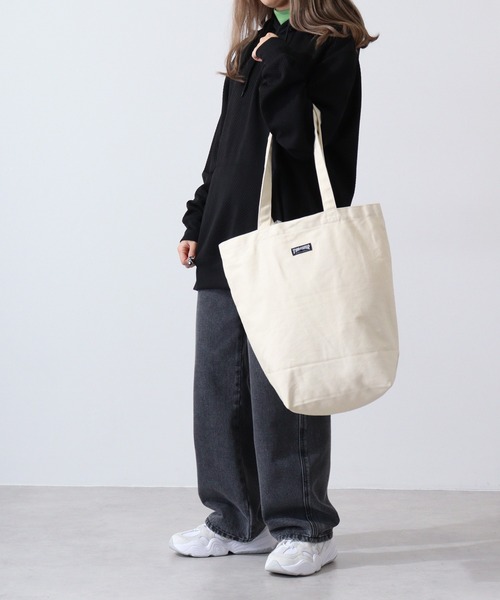 THRASHER(スラッシャー)の「THRASHER FLAME PRINT TOTE(トートバッグ・メンズ・アイボリー/ブラック・FREE)」の13枚目の写真