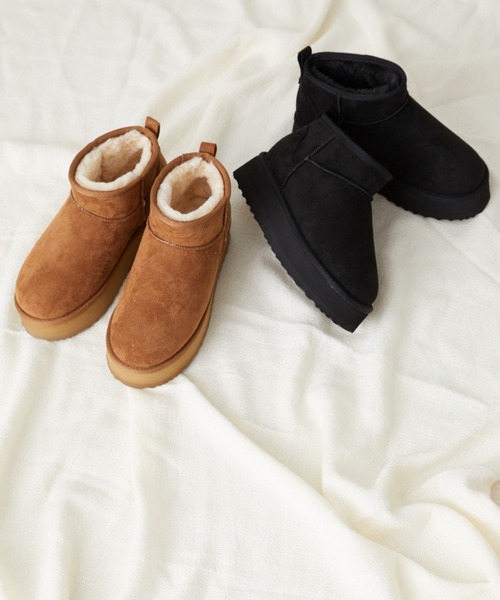 お値下げ❣️大きなムートン　おしゃれな柄！中古天然ムートン日本ムートン協会　希少柄 niko and（ニコアンド）の「オリジナルフェイクムートンモカシン