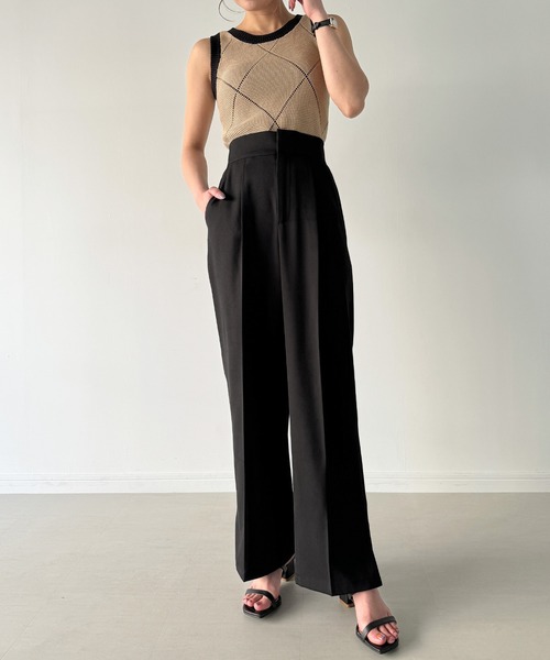 JUNOAH（ジュノア）の「ダイヤ透かし柄ニットタンクトップ（タンクトップ・レディース・アイボリー/ブラック/ベージュ・MEDIUM）」の6枚目の写真