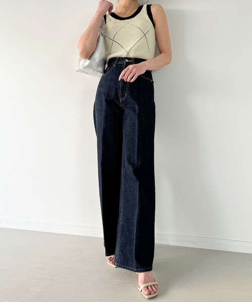 JUNOAH（ジュノア）の「ダイヤ透かし柄ニットタンクトップ（タンクトップ・レディース・アイボリー/ブラック/ベージュ・MEDIUM）」の14枚目の写真