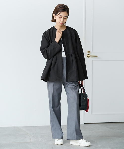 IENA(イエナ)の「&NAVY etique ペプラムジャケット(ノーカラージャケット・レディース・ブラック/ネイビー・38/36)」の12枚目の写真