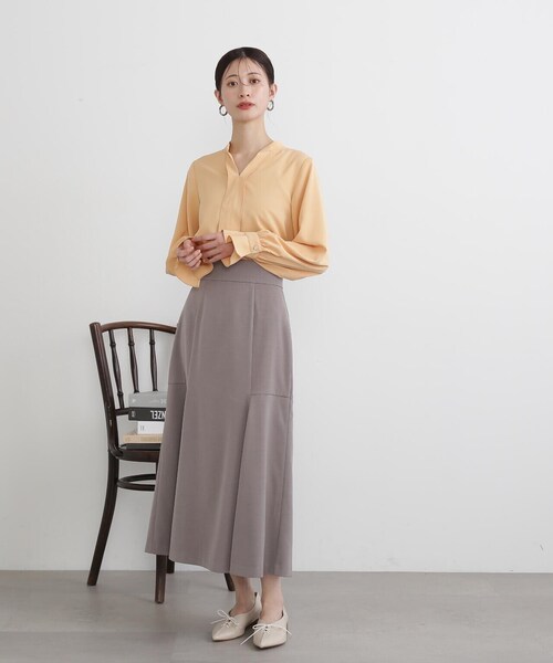 N.（N. Natural Beauty Basic）（エヌエヌナチュラルビューティーベーシック）の「◆切替マーメイドスカート（スカート・レディース・イエロー/オフホワイト/グレイッシュベージュ・MEDIUM）」の6枚目の写真